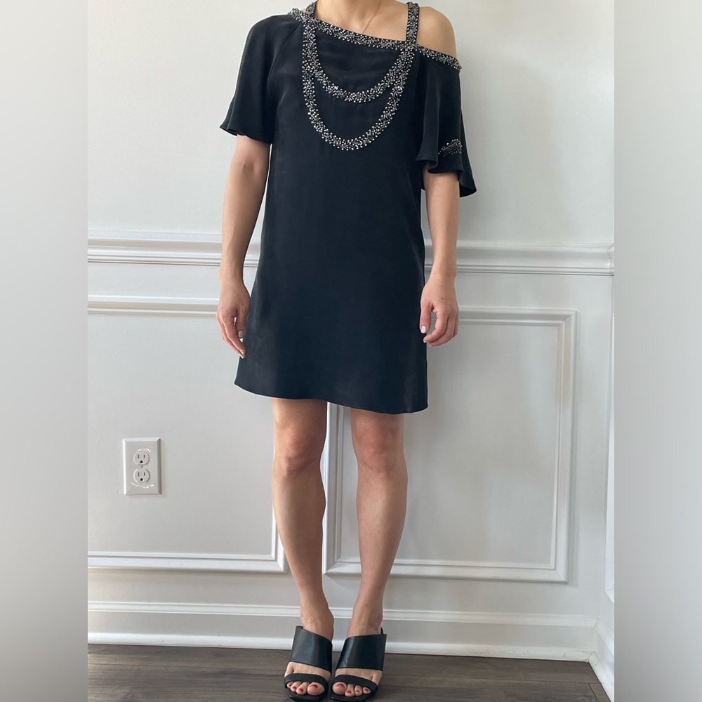 Beautiful Madison Marcus dress for sale, only worn once!